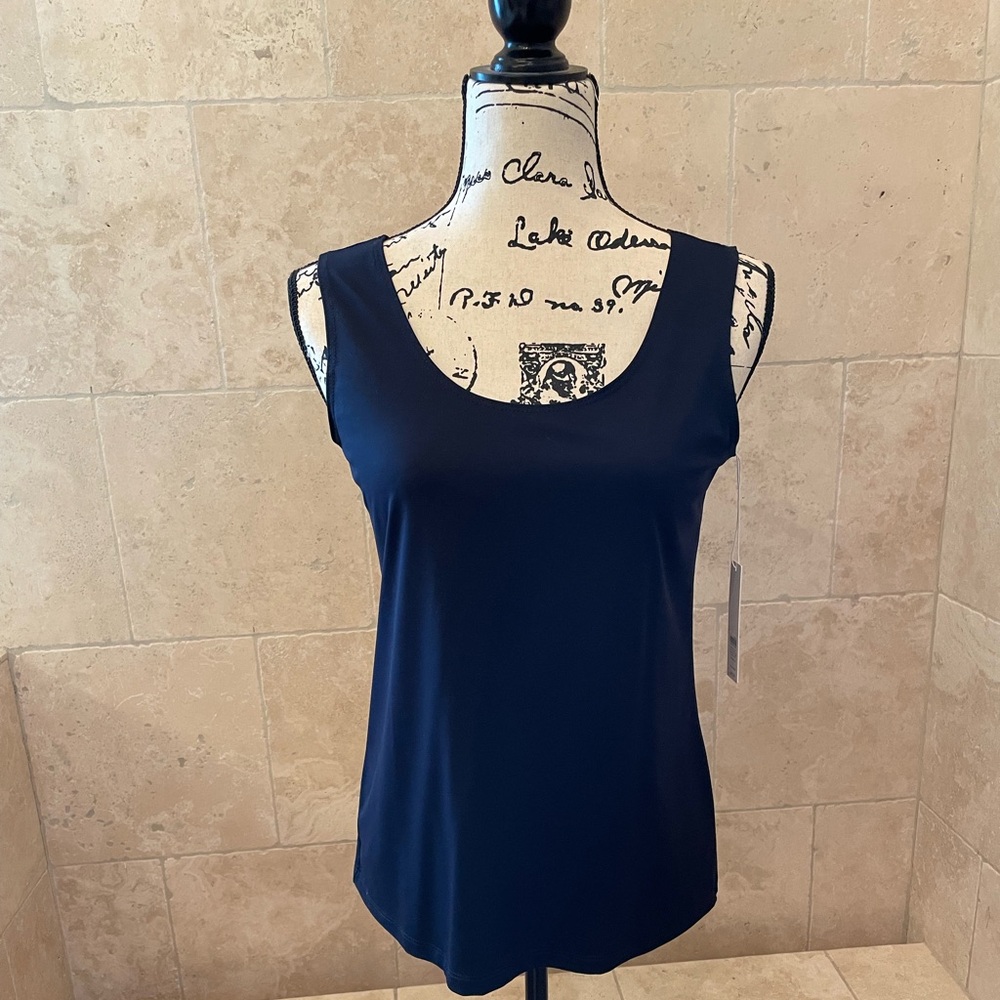 CHICO’S BEAUTIFUL NAVY CAMISOLE